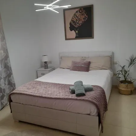 Arode Apartment